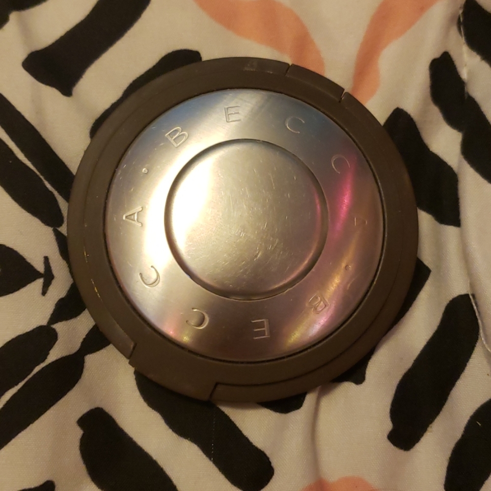 Becca highlighter